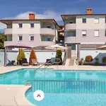 Apartma Dolores *