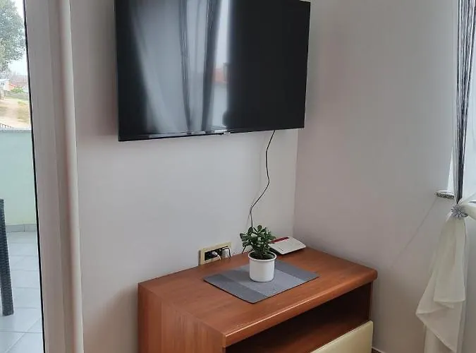 아파트 Apartma Dolores *