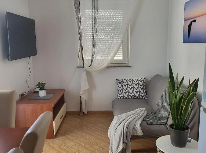 Apartma Dolores