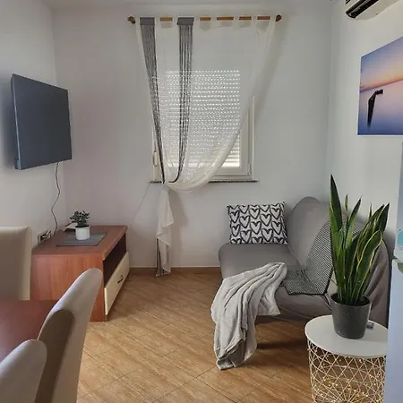 Apartma Dolores