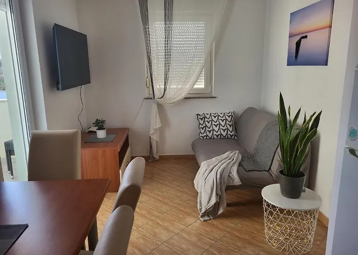 Apartma Dolores Appartement *